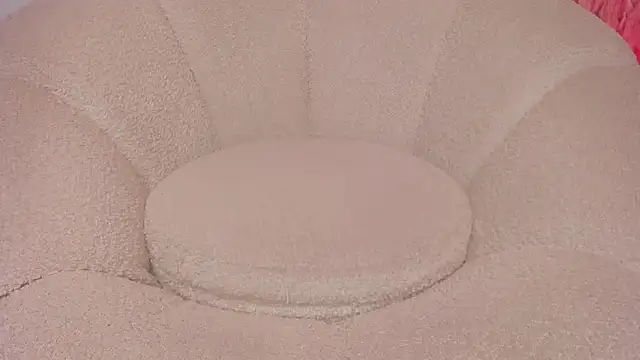 whiite snow online show from 12.12.24