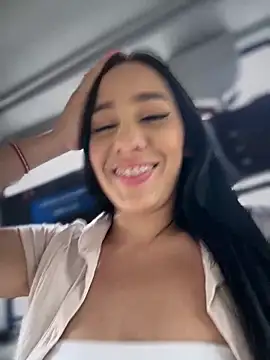 Snapshot of __IRIS__ chatting on 03.02.26 IRIS online show from 03.02.26