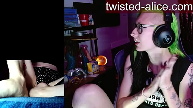 alicewonder09 online show from 06.11.26