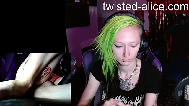 alicewonder09 online show from 07.06.26