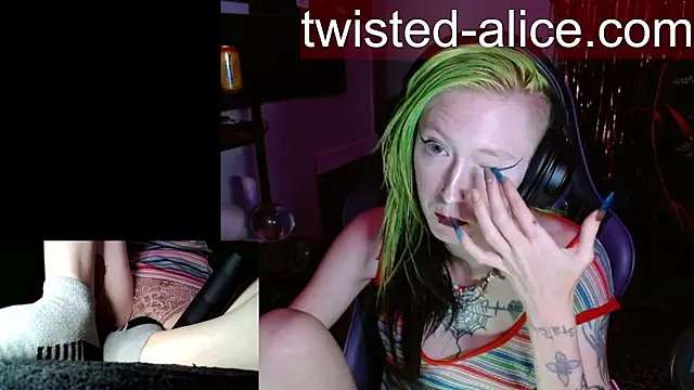 alicewonder09 online show from 07.22.26