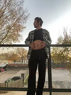 Snapshot of Bbyboyivan chatting on 12.14.24 Bbyboyivan online show from 12.14.24