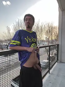 Snapshot of Bbyboyivan chatting on 03.08.25 Bbyboyivan online show from 03.08.25