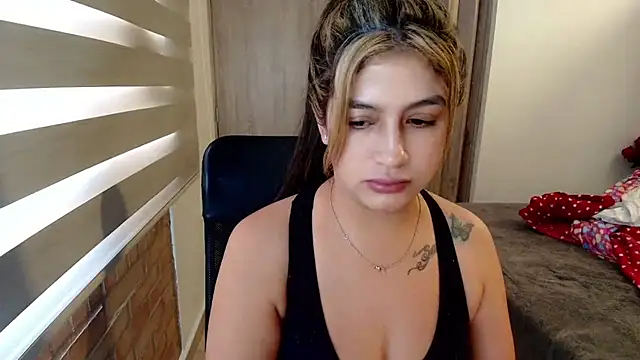 sara2520 online show from 07.27.26