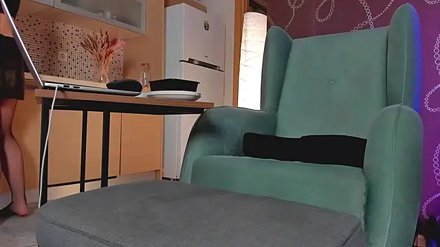 Snapshot of Yourfreebird chatting on 02.02.25 Yourfreebird online show from 02.02.25