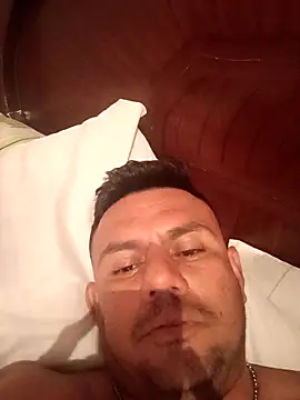 Snapshot of tati8718 chatting on 11.13.25 tati8718 online show from 11.13.25