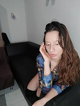 Snapshot of Isaandysex2428 chatting on 12.18.25 Isaandysex2428 online show from 12.18.25