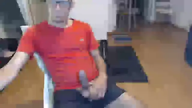 Snapshot of guachin_hunk chatting on 11.02.25 guachin hunk online show from 11.02.25