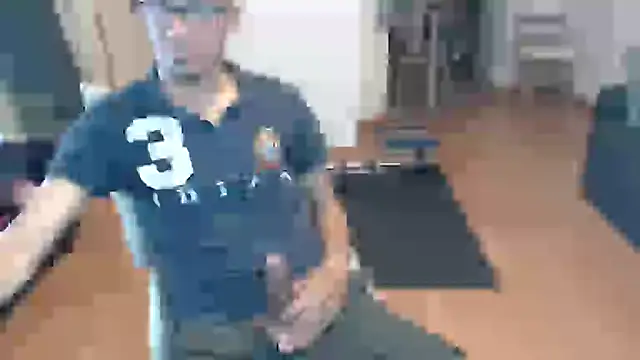 Snapshot of guachin_hunk chatting on 11.07.25 guachin hunk online show from 11.07.25