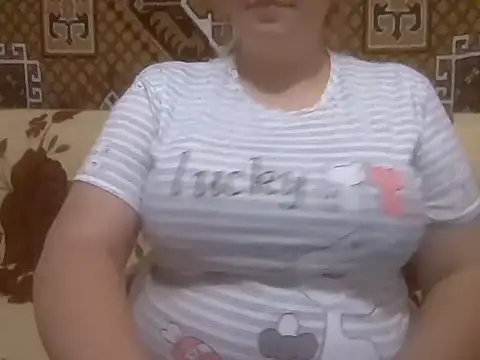 Diana Britt online show from 07.28.26