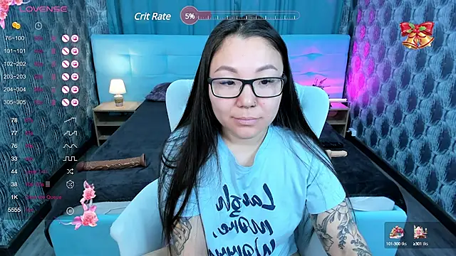 Snapshot of gentle_muse chatting on 12.28.24 gentle muse online show from 12.28.24
