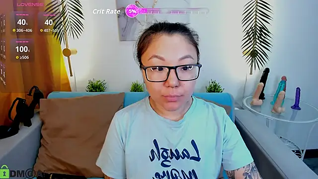 Snapshot of gentle_muse chatting on 10.04.25 gentle muse online show from 10.04.25