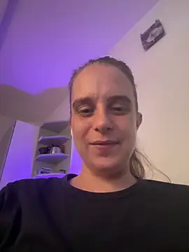 LadyChantale online show from 03.04.26