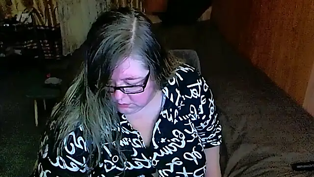 Snapshot of sex2 chatting on 02.24.25 sex2 online show from 02.24.25