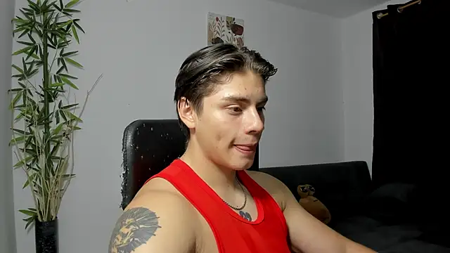 Giordano Russo online show from 02.22.25