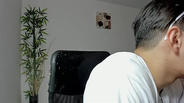 Giordano Russo online show from 03.03.25