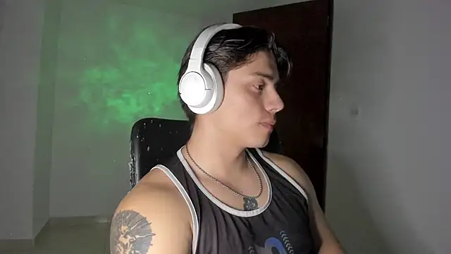 Giordano Russo online show from 09.24.25