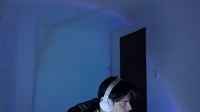 Giordano Russo online show from 10.08.25