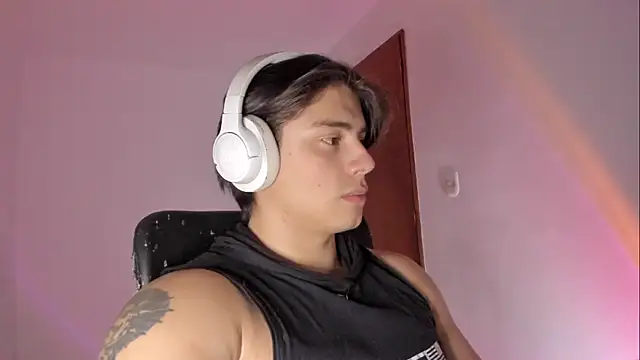 Giordano Russo online show from 04.06.26