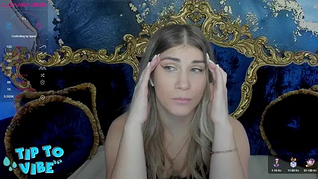 Snapshot of CassandraGood chatting on 01.04.25 CassandraGood online show from 01.04.25