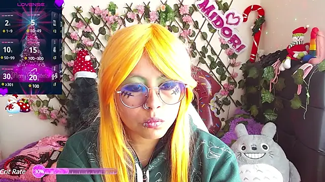 Snapshot of MidoriQuiinn chatting on 12.11.24 MidoriQuiinn online show from 12.11.24