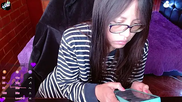 MidoriQuiinn online show from 02.27.26