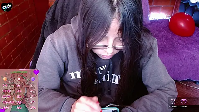 MidoriQuiinn online show from 04.11.26