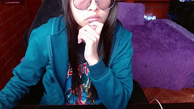 MidoriQuiinn online show from 06.10.26