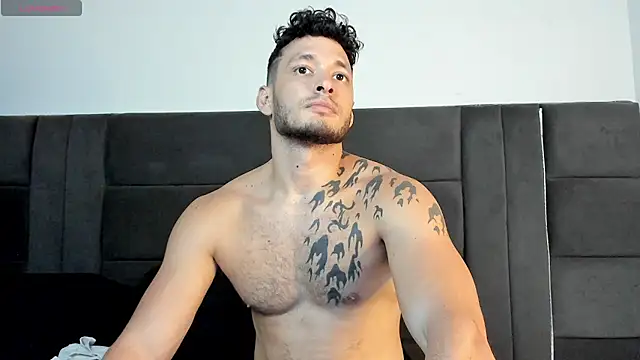 alejandro  2 online show from 04.15.26