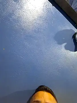 Eumanzor online show from 04.14.26