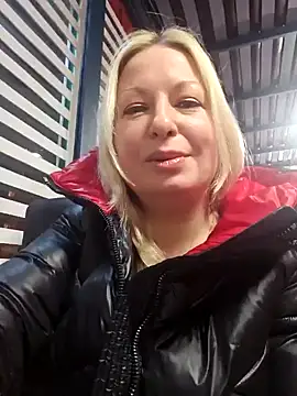 Arina smiles online show from 01.24.25