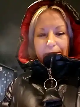 Arina smiles online show from 01.31.25