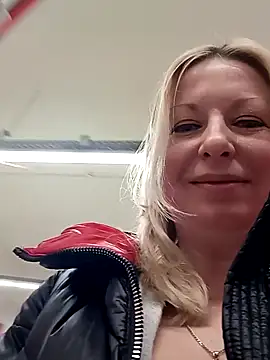 Arina smiles online show from 02.02.25