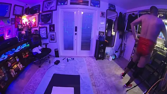 Snapshot of Briefs_bud chatting on 02.09.25 Briefs bud online show from 02.09.25