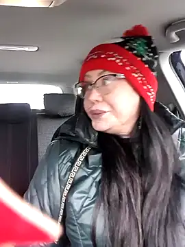 x  KHALEESI  x online show from 12.30.24