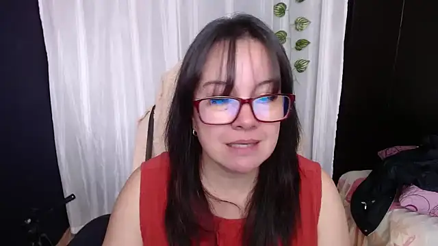 Snapshot of Sonialorens_ chatting on 01.08.25 Sonialorens  online show from 01.08.25
