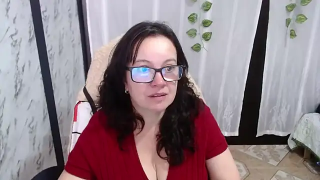 Snapshot of Sonialorens_ chatting on 03.06.25 Sonialorens  online show from 03.06.25
