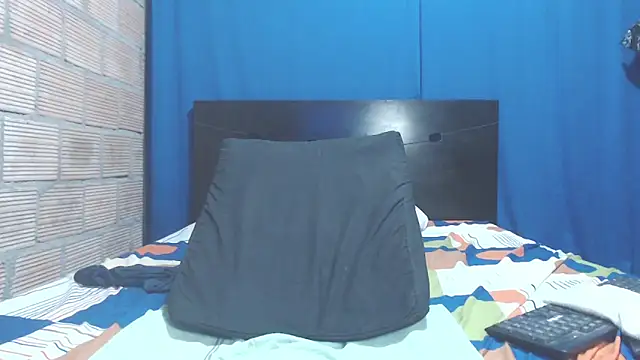 Snapshot of isabella_dirty69 chatting on 02.02.25 isabella dirty69 online show from 02.02.25