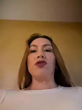 Snapshot of angelitasexy81 chatting on 11.24.25 angelitasexy81 online show from 11.24.25