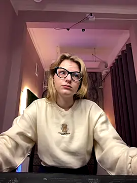 MaryHiggins online show from 09.16.25