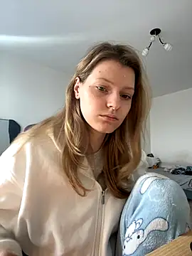 MaryHiggins online show from 09.17.25