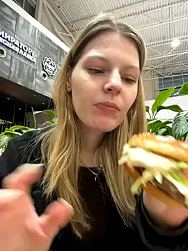 MaryHiggins online show from 10.20.25