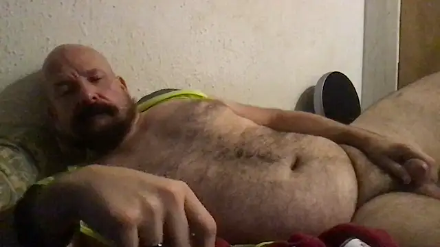 Snapshot of madmaxmiami chatting on 10.25.25 madmaxmiami online show from 10.25.25