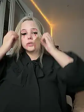 B Ratz online show from 10.31.25