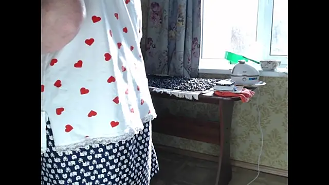 Snapshot of Anabelldestiny chatting on 02.14.26 Anabelldestiny online show from 02.14.26