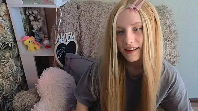 sarakaell online show from 06.04.26