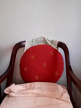 Snapshot of megan2021 chatting on 02.20.25 megan2021 online show from 02.20.25