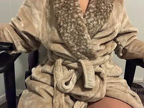 RylHoneyy online show from 01.16.25