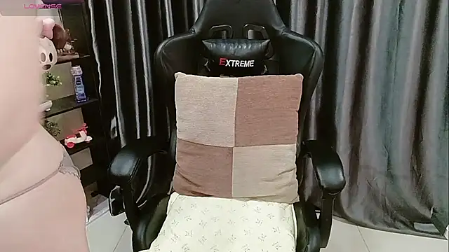 Yuki-yio online show from 03.07.26