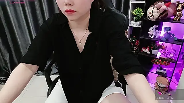 Yuki-yio online show from 07.07.26